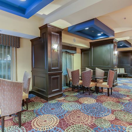 Holiday Inn Express Hotel & Suites Huntsville By Ihg Экстерьер фото