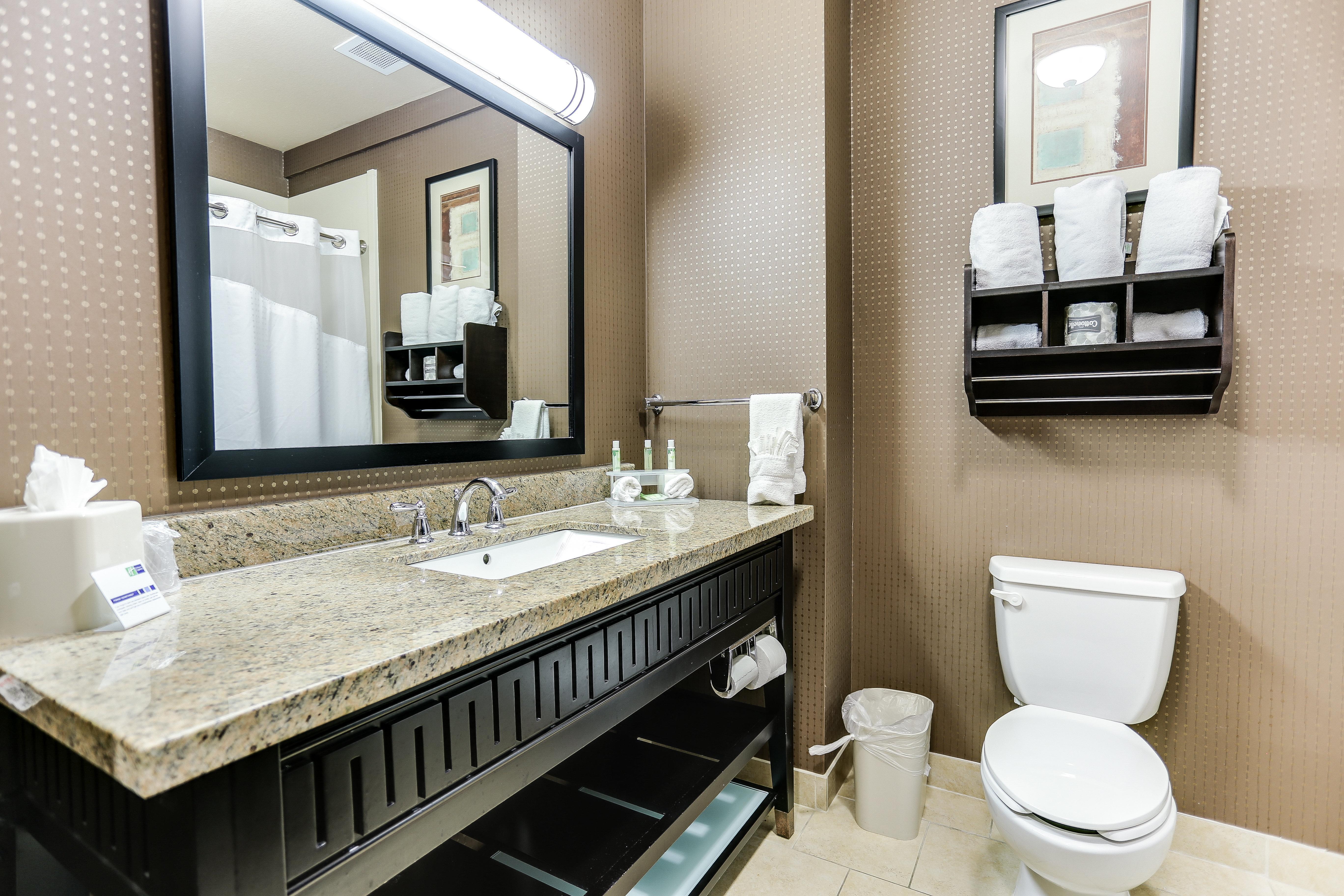 Holiday Inn Express Hotel & Suites Huntsville By Ihg Экстерьер фото