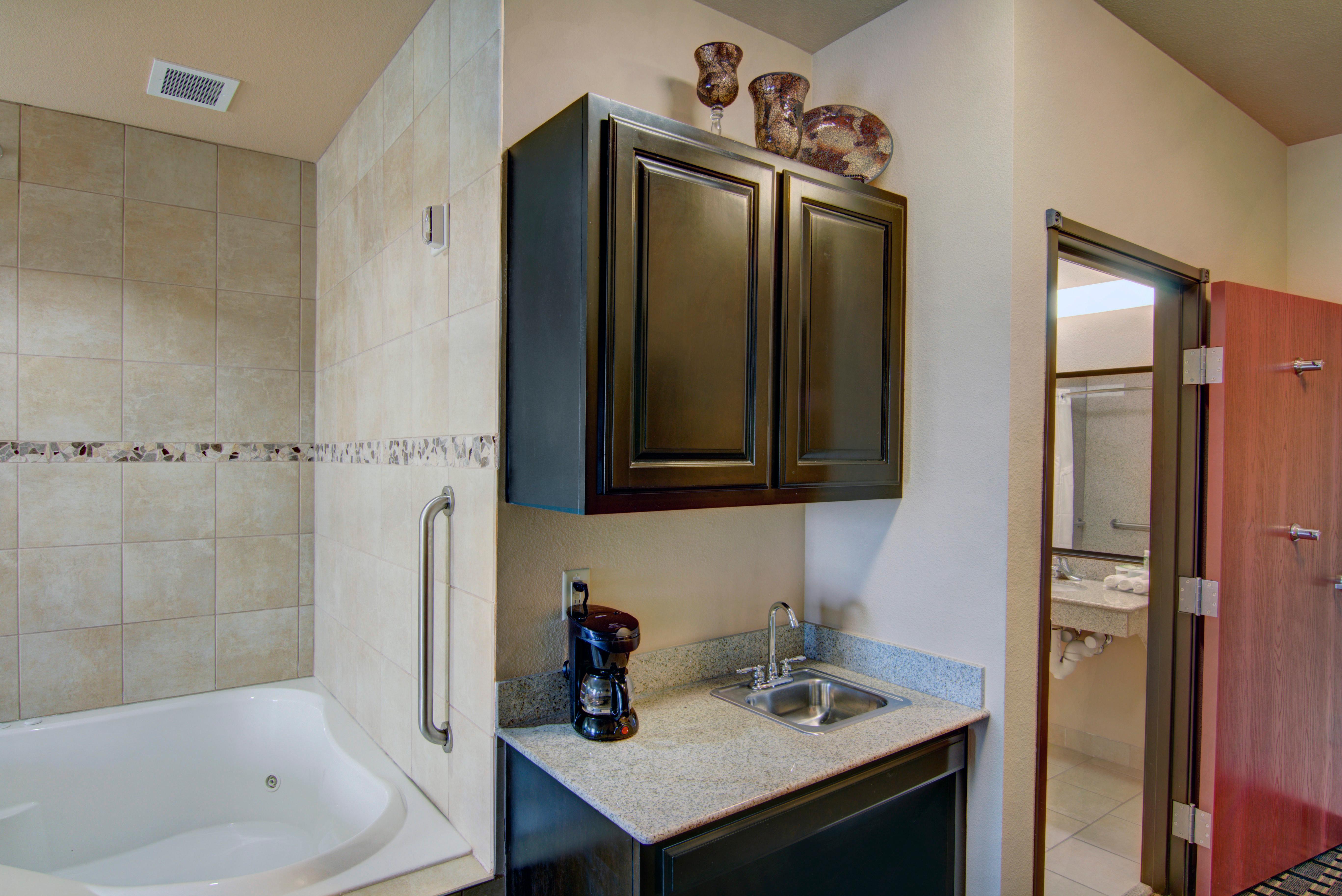 Holiday Inn Express Hotel & Suites Huntsville By Ihg Экстерьер фото