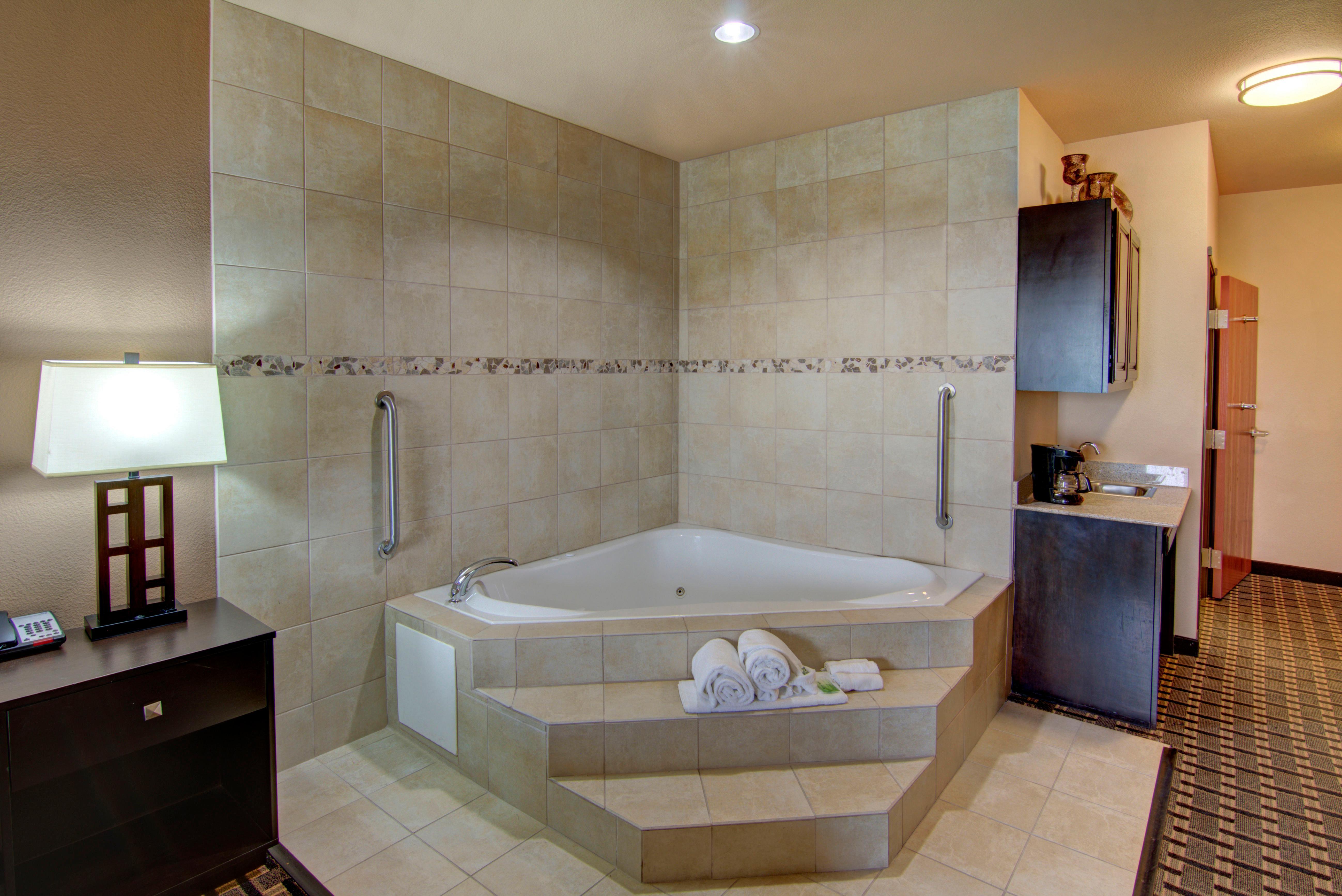Holiday Inn Express Hotel & Suites Huntsville By Ihg Экстерьер фото