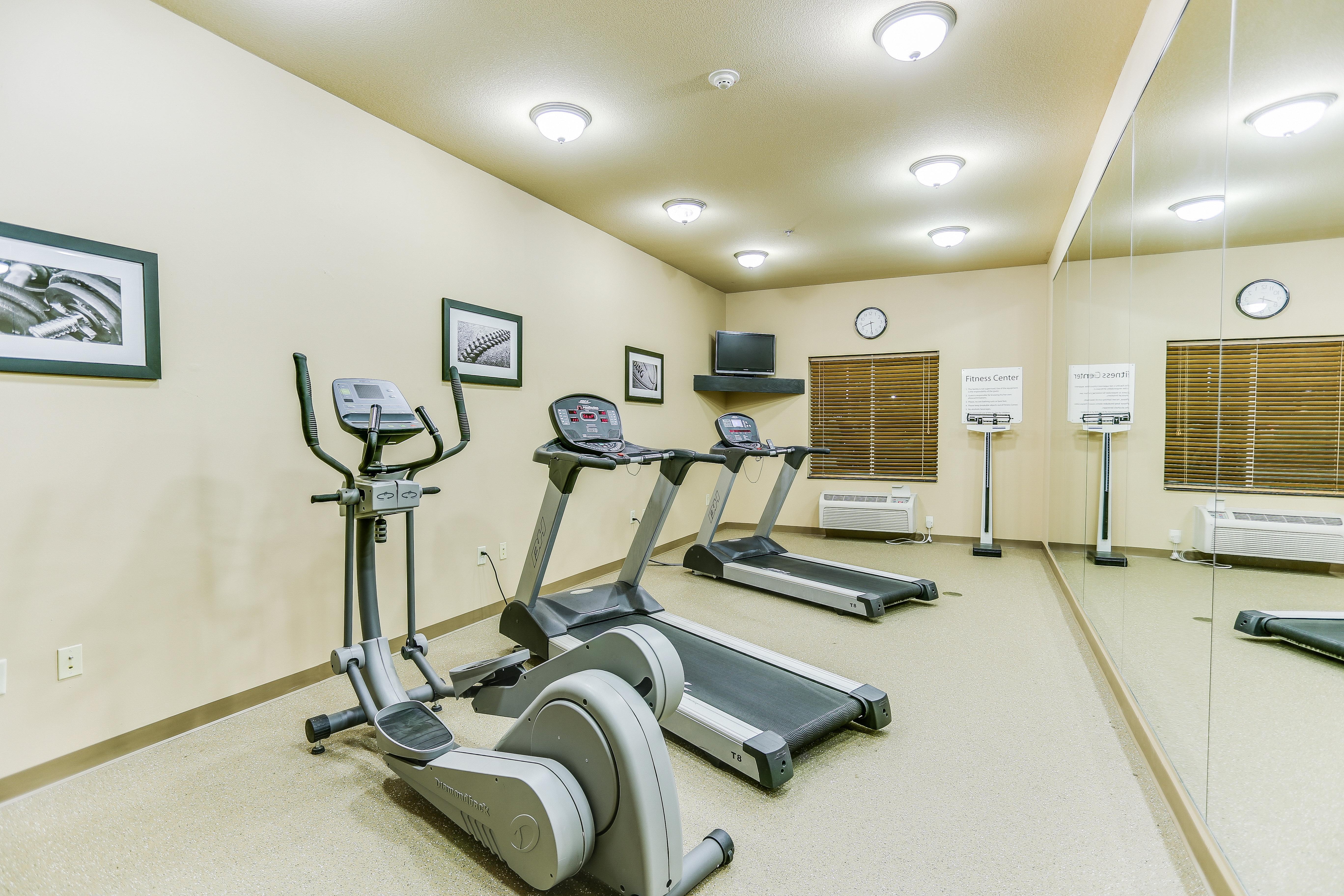 Holiday Inn Express Hotel & Suites Huntsville By Ihg Экстерьер фото