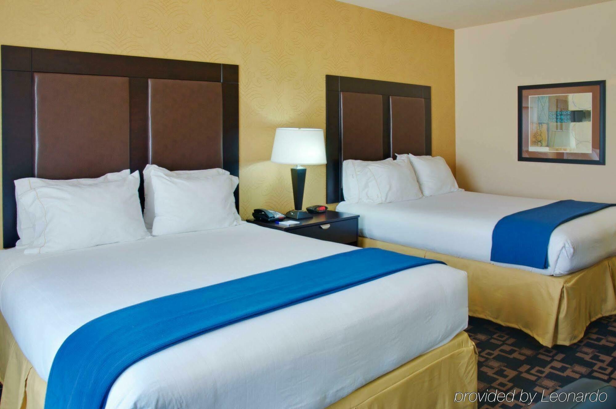 Holiday Inn Express Hotel & Suites Huntsville By Ihg Экстерьер фото